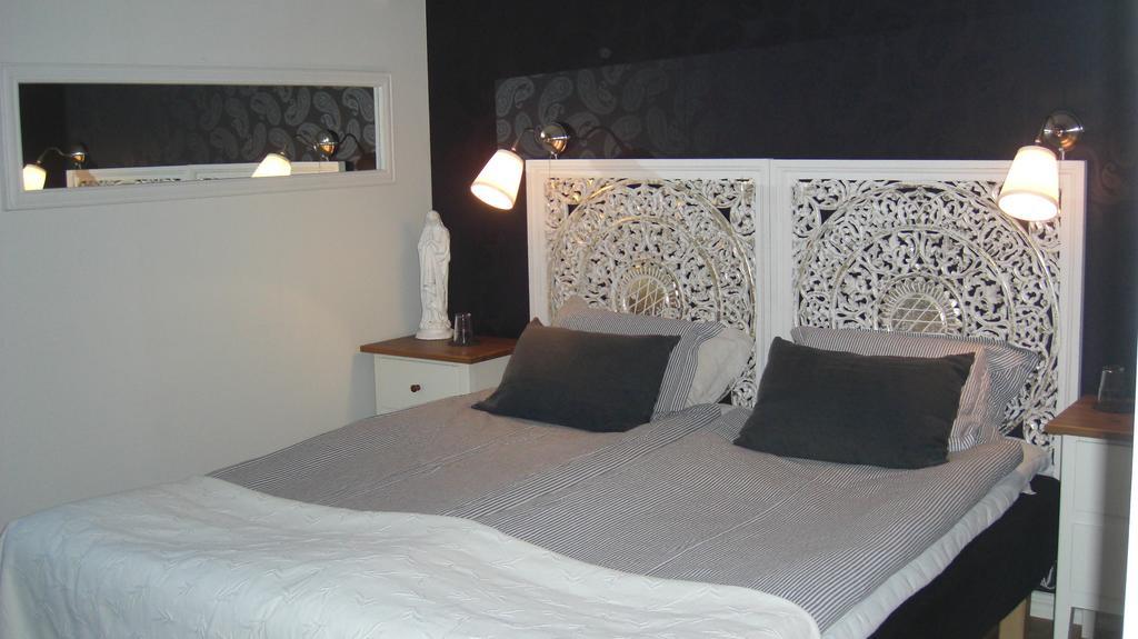 Aengshyddan B&B Yngsjö Oda fotoğraf