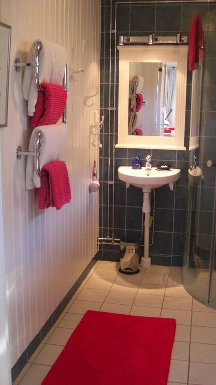 Aengshyddan B&B Yngsjö Oda fotoğraf