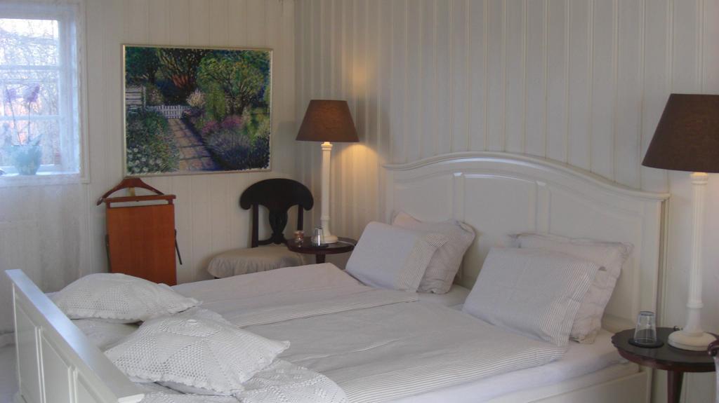 Aengshyddan B&B Yngsjö Oda fotoğraf